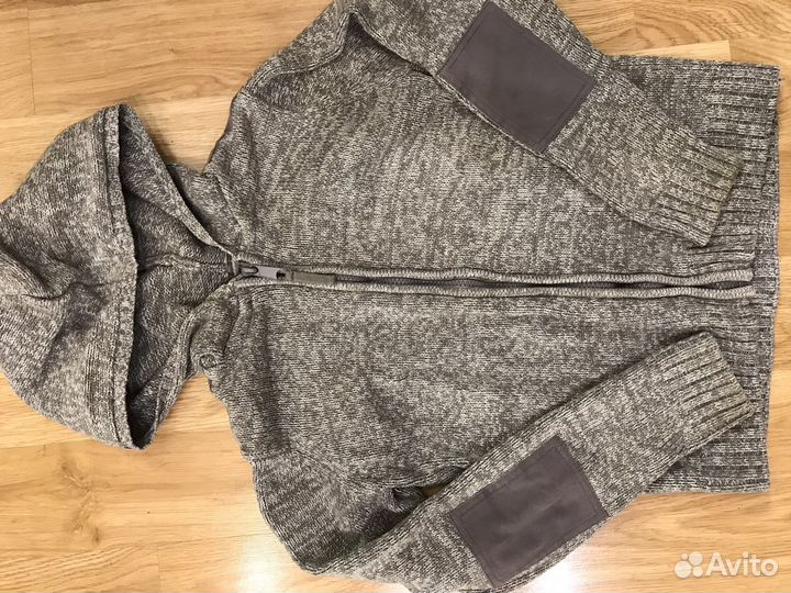 Кофта с капюшоном для мальчика 140