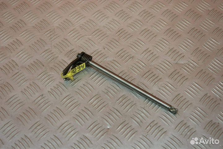 Вал переключения передач Suzuki Intruder 400