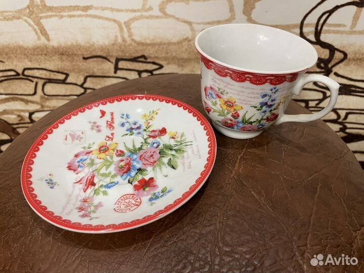 Чашка с блюдцем