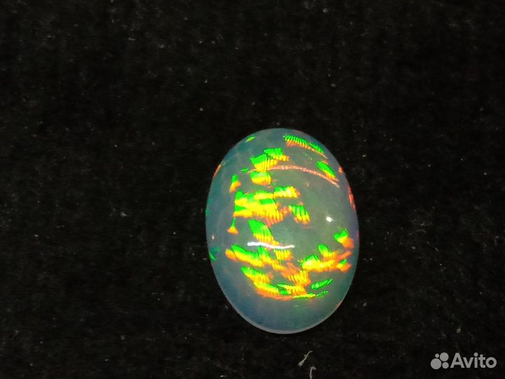 Опал натуральный