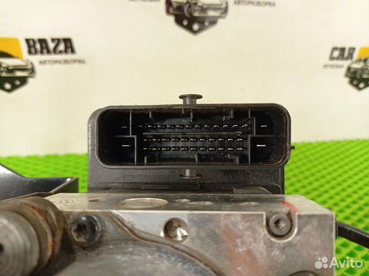 Блок ABS (насос) Hyundai Tucson