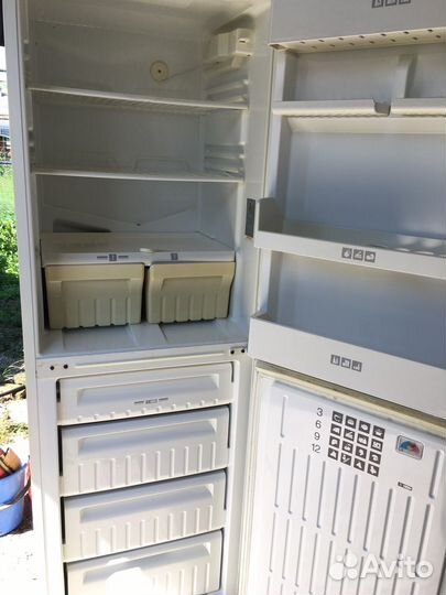 Холодильник stinol