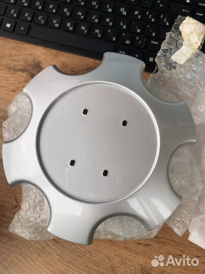 Колпаки на ступицу Lexus GX 470