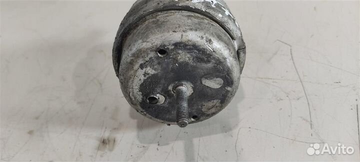 Подушка крепления двигателя 8E0199379BH 2.0 Бенз