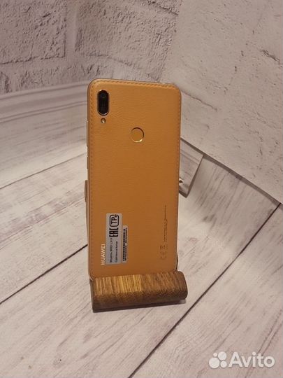 HUAWEI Y6 (2019), 2/32 ГБ
