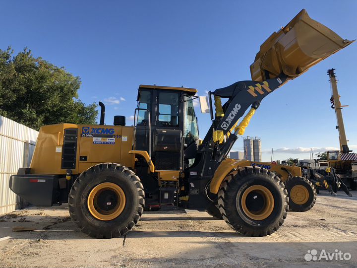 Фронтальный погрузчик XCMG ZL50RU, 2023