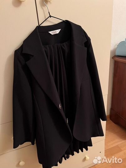 Костюм пиджак и юбка