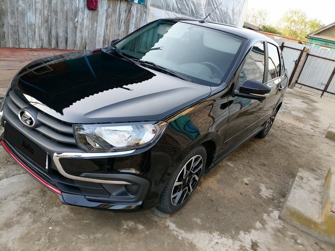 ВАЗ (LADA) Granta: фото владельца