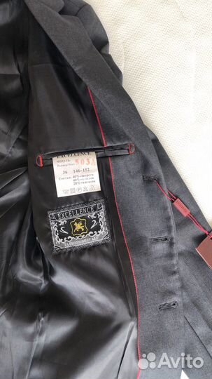 Пиджак на мальчика 146-152
