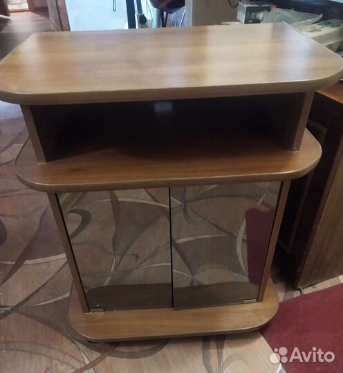 Тумба под телевизор