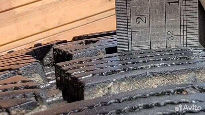 Pirelli Ice Zero 275/45 R20