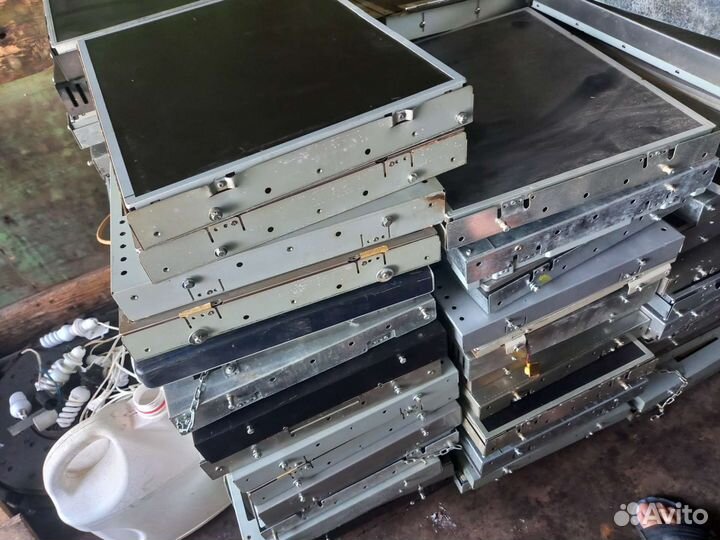 Монитор ЖК 19д