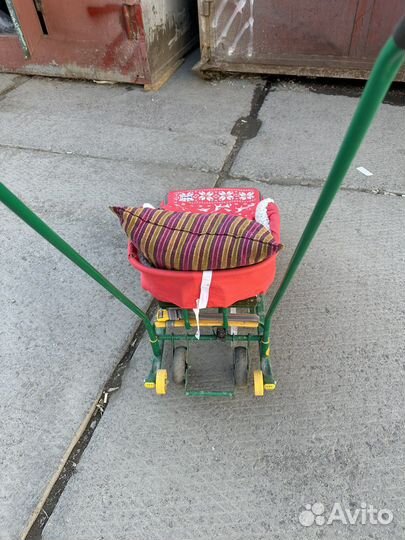 Детские санки с колесами почти новый