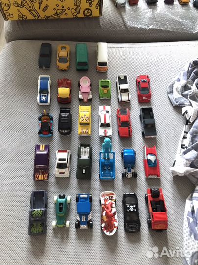 Hot Wheels машинки