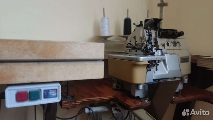Оверлок для швейной машины