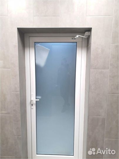 Холодные алюминиевые двери от производителя