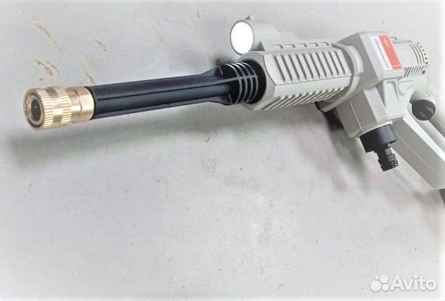 Мойка аккумуляторная Интерскол ам-40/18В