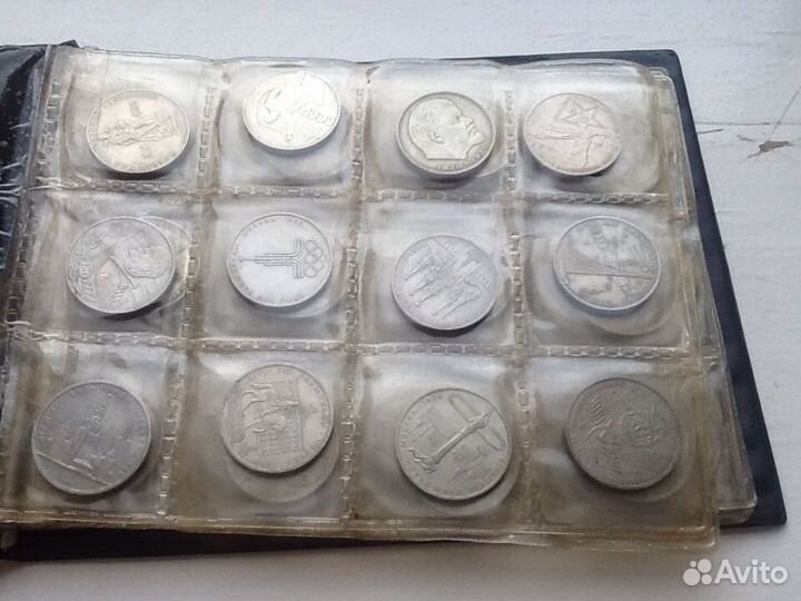 Набор юбилейных рублей СССР 64штуки + альбо