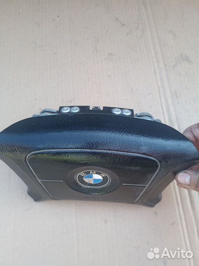 Подушка безопасности в руль бмв е 34 е36