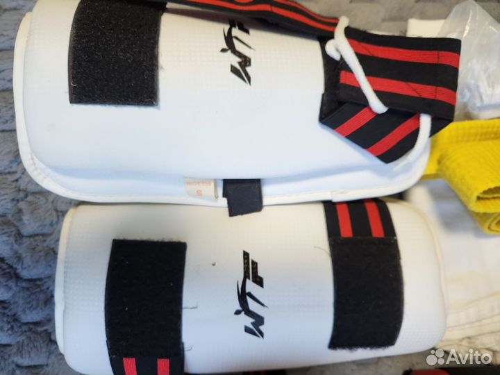 Комплект защиты для тхеквандо