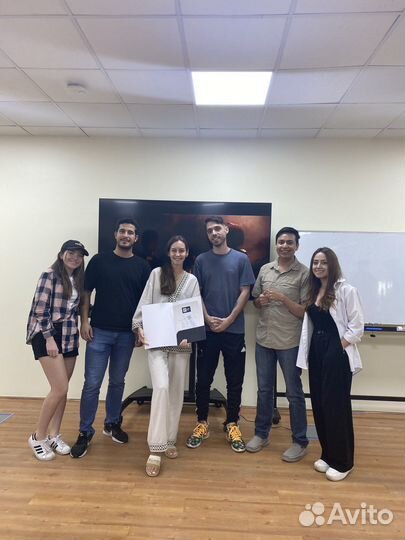 Преподаватель английского языка