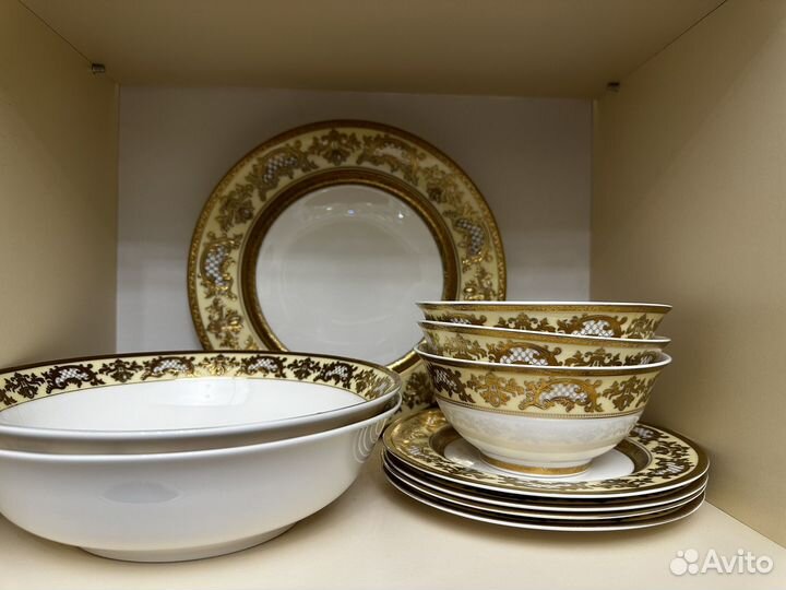 Столовый сервиз на 12 персон япония
