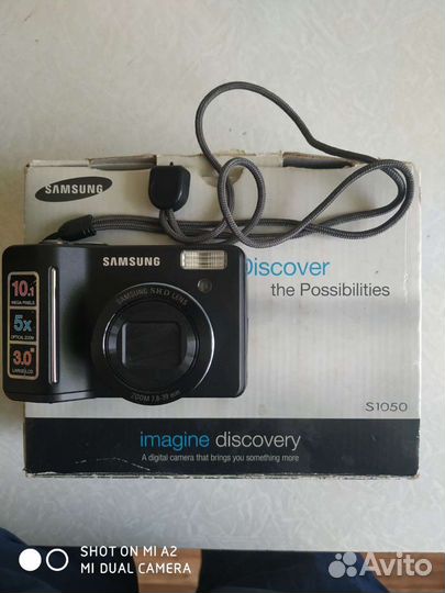 Компактный фотоаппарат