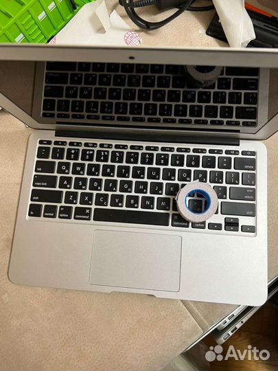 Apple макбук Apple MacBook Air 11 Mid 2012, core I