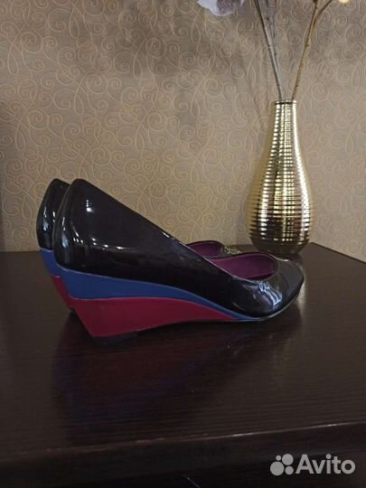 Туфли женские 37 размер новые