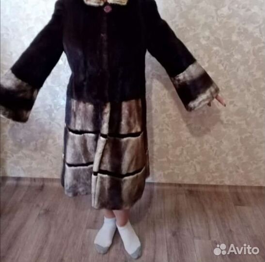 Шуба норковая с капюшоном