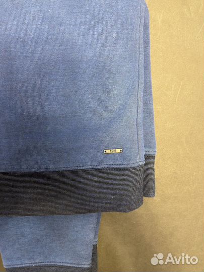 Лонгслив boss