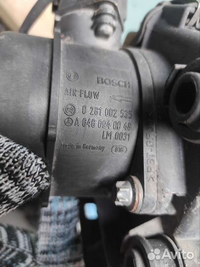 Расходомер воздуха Mercedes 211 A6460940048