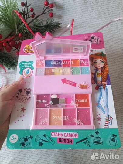 Новый большой набор косметики для девочки