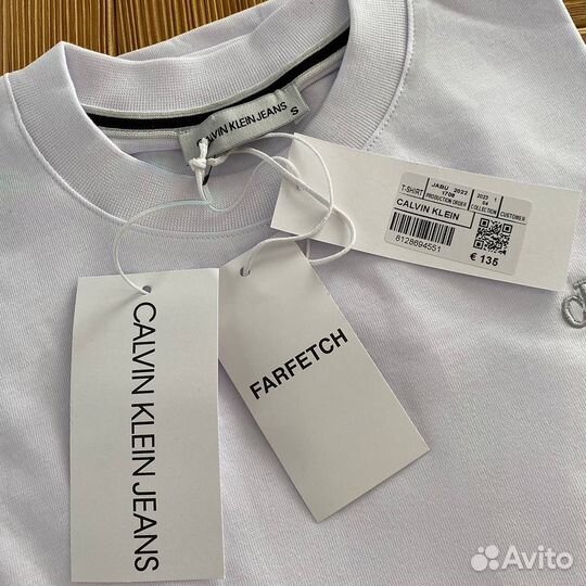 Calvin klein футболка белая мужская