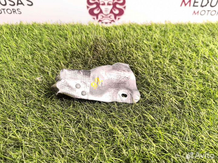 Тепловой экран Volvo Xc90 L A4 2.0 дизель 2019