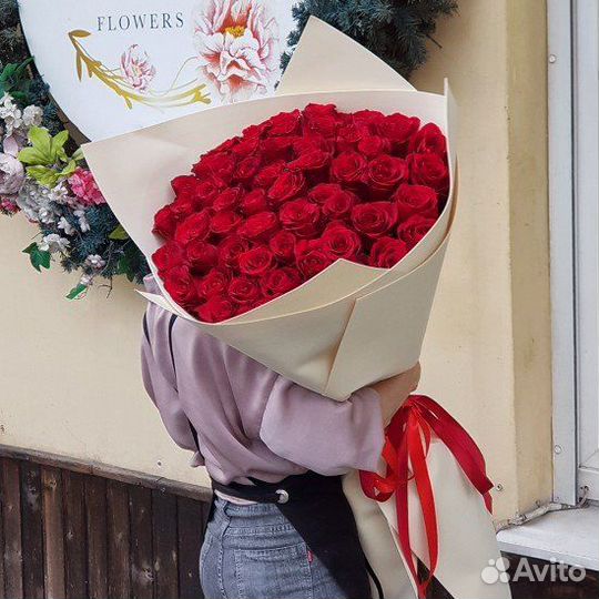 51 красная метровая роза