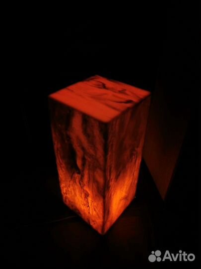 Светильник фонарь из оникса