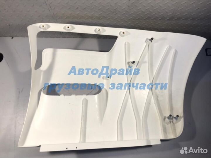 Дефлектор кабины Скания 4