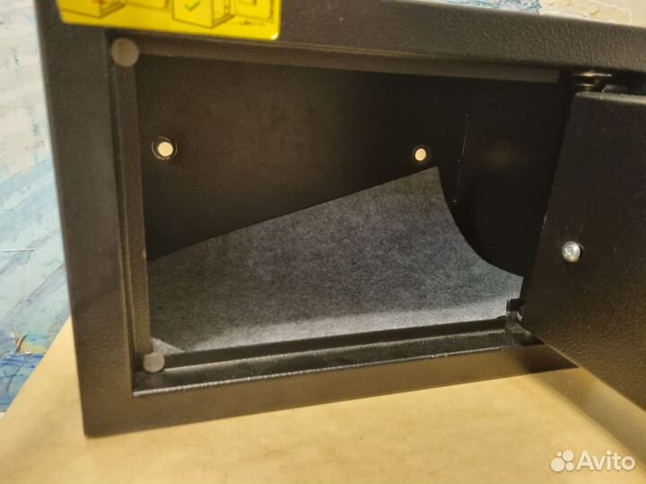 Сейф для документов