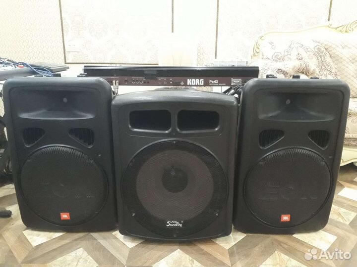 Активный JBL EON G2