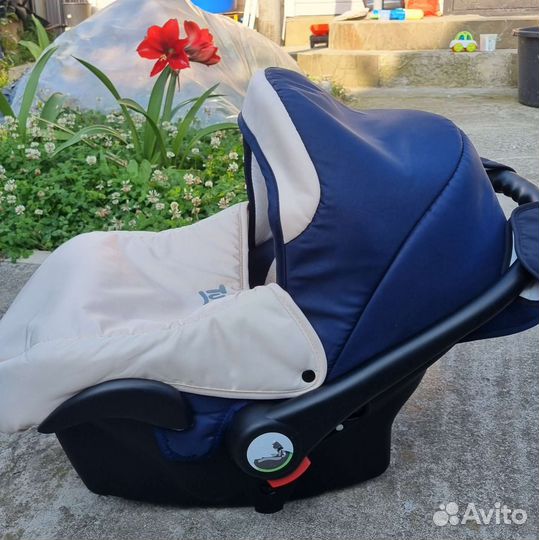 Автолюлька tutis