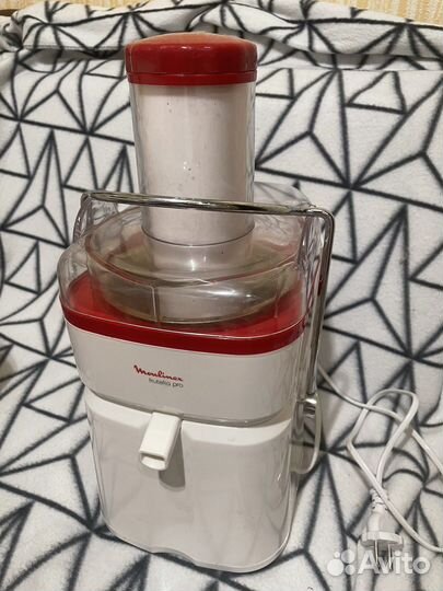 Соковыжималка Moulinex JU450 frutelia pro