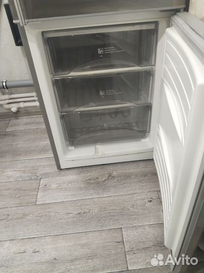 Холодильник