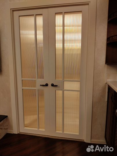 Устанавливаю межкомнатные двери