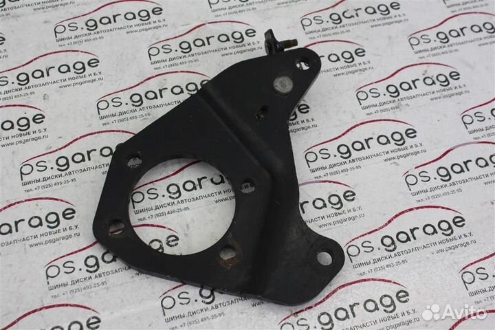 Кронштейн тормозного суппорта заднего левого Niss