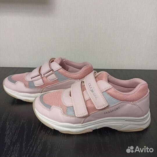 Кроссовки для девочки, 36