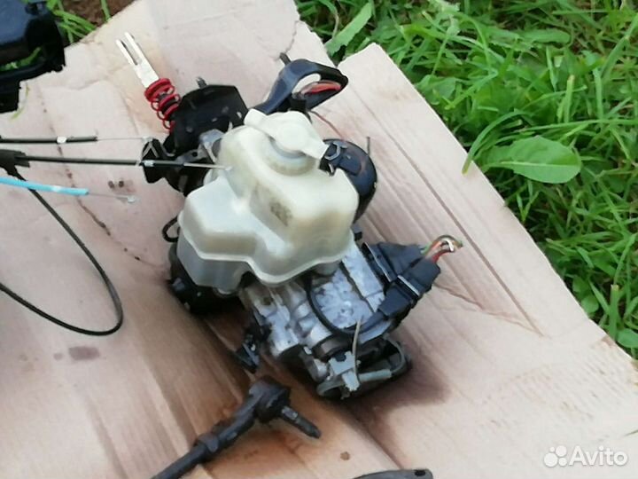 Главный тормозной цилиндр с абс