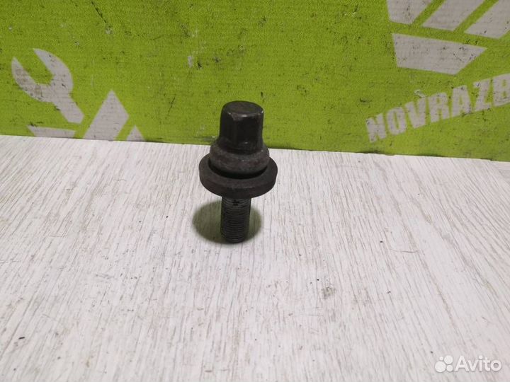 Болт коленвала Киа Спортейдж 04-10