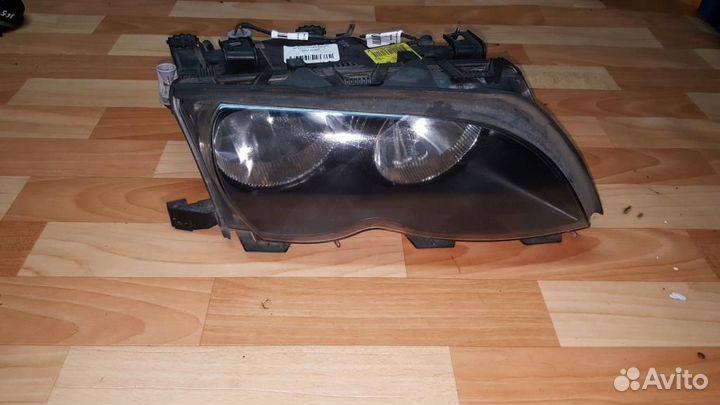 Фара правая BMW E46
