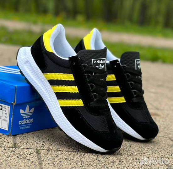 Кроссовки мужские adidas